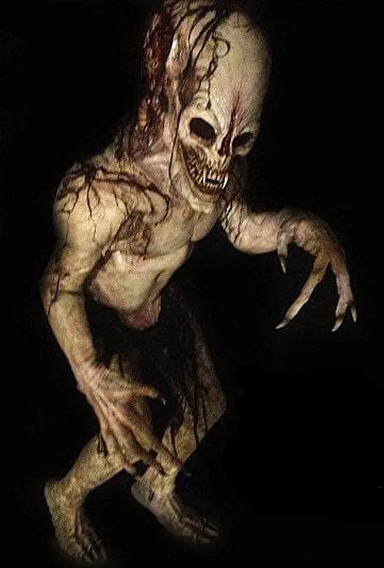 Midnight Studios "Alien Suit" Professional Costume 3 Midnight Studios "Alien Suit" Professional Costume