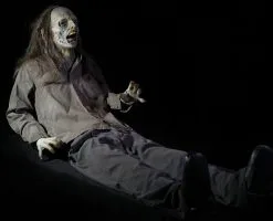 Distortions "Graveyard Ghoul" Electric Animated Zombie Prop By Jordu Schell